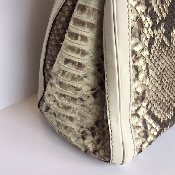 Gucci Running Tote - Picture 4 of 8